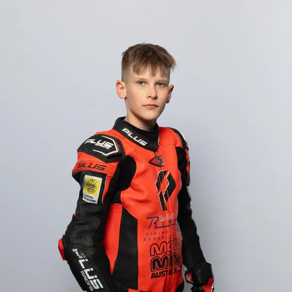 KEVIN-LACZKÓ KEVIN-LACZKÓ